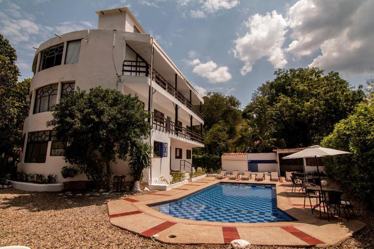 Yuluka Hostel Apulo Eksteriør bilde