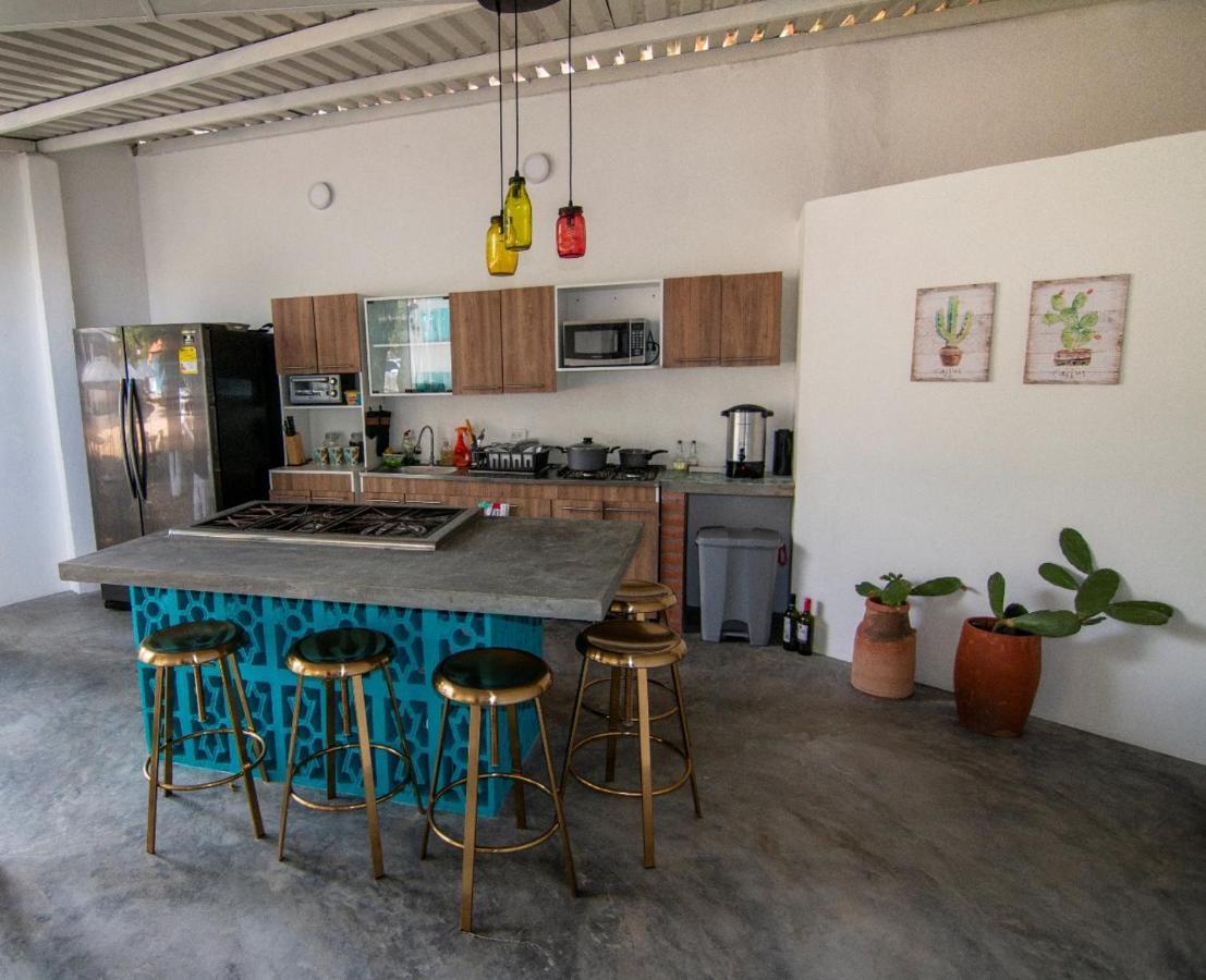 Yuluka Hostel Apulo Eksteriør bilde