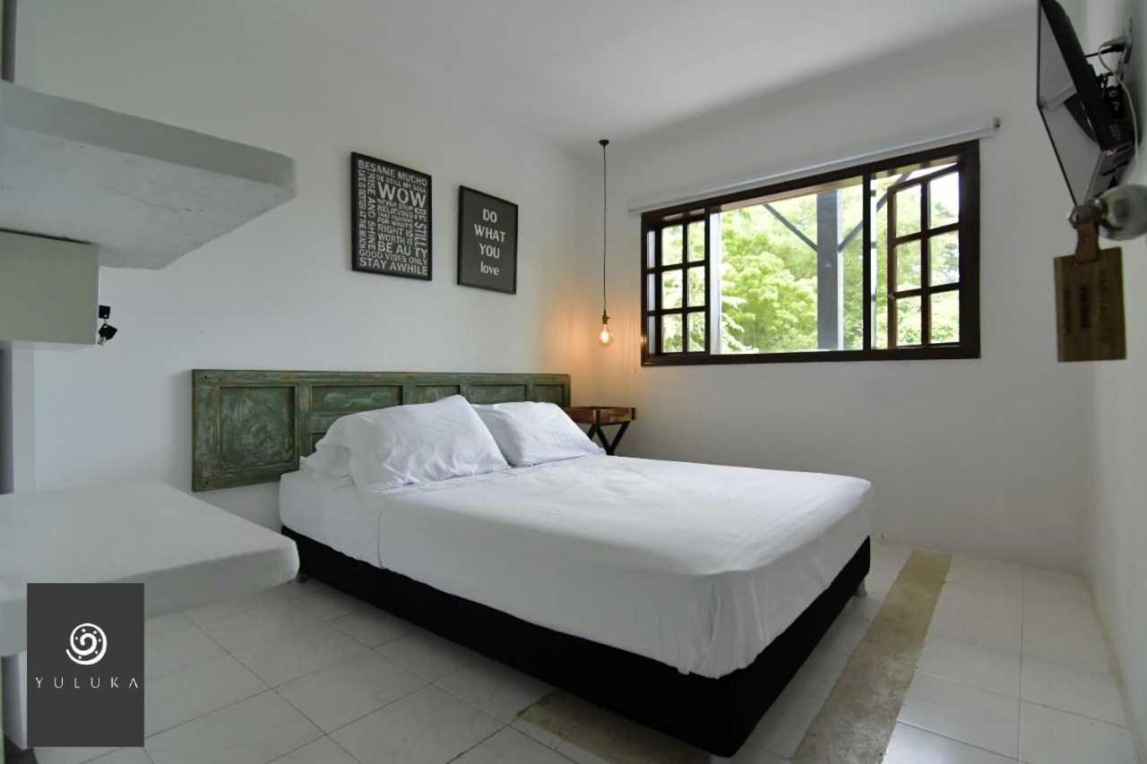 Yuluka Hostel Apulo Eksteriør bilde