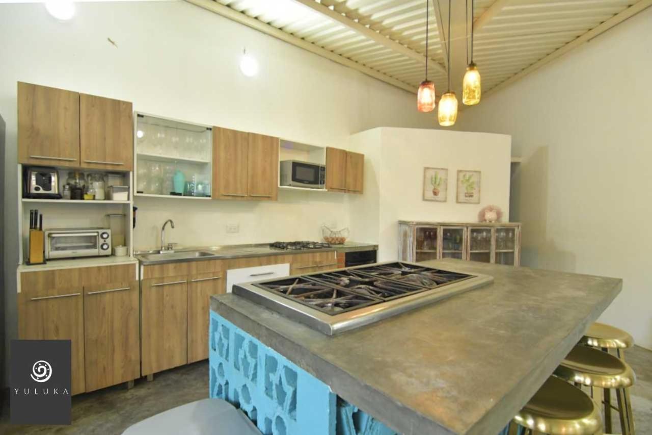 Yuluka Hostel Apulo Eksteriør bilde