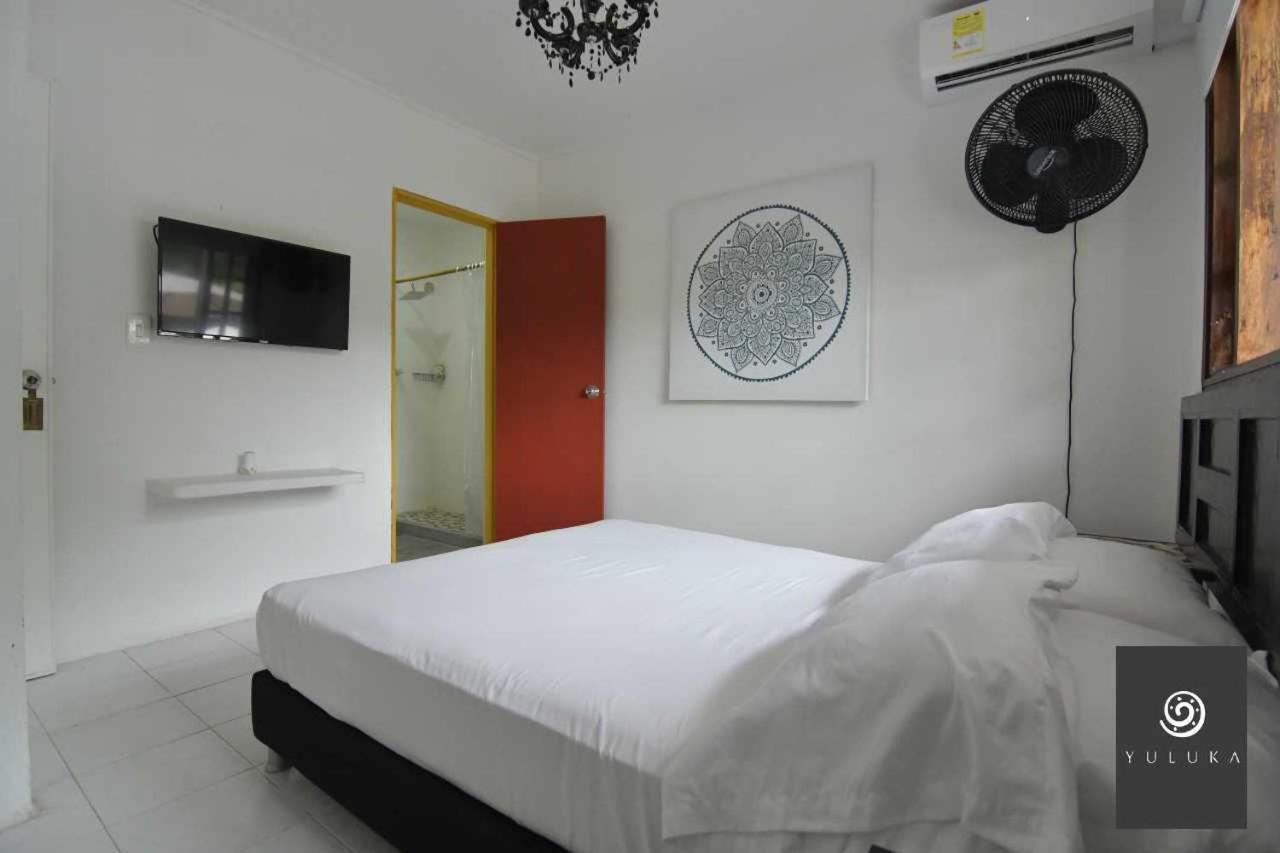 Yuluka Hostel Apulo Eksteriør bilde