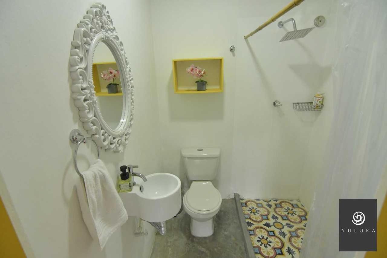 Yuluka Hostel Apulo Eksteriør bilde